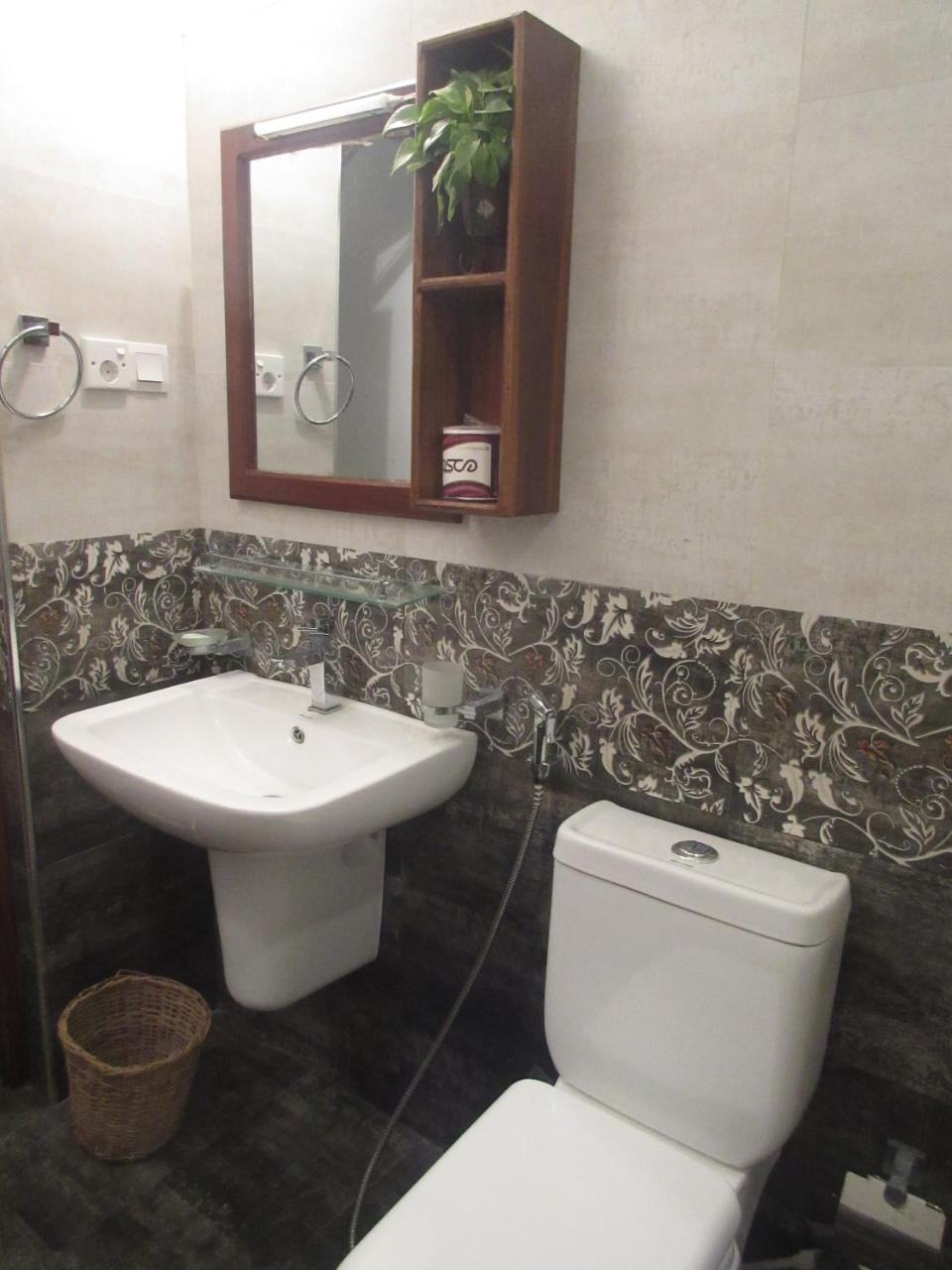 So What Boutique Hotel 니곰보 외부 사진
